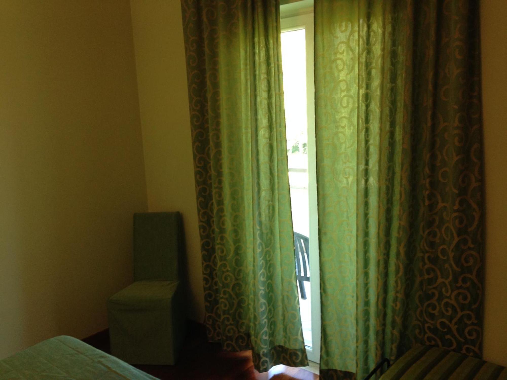 Caprice Hotel Avigliana Room photo