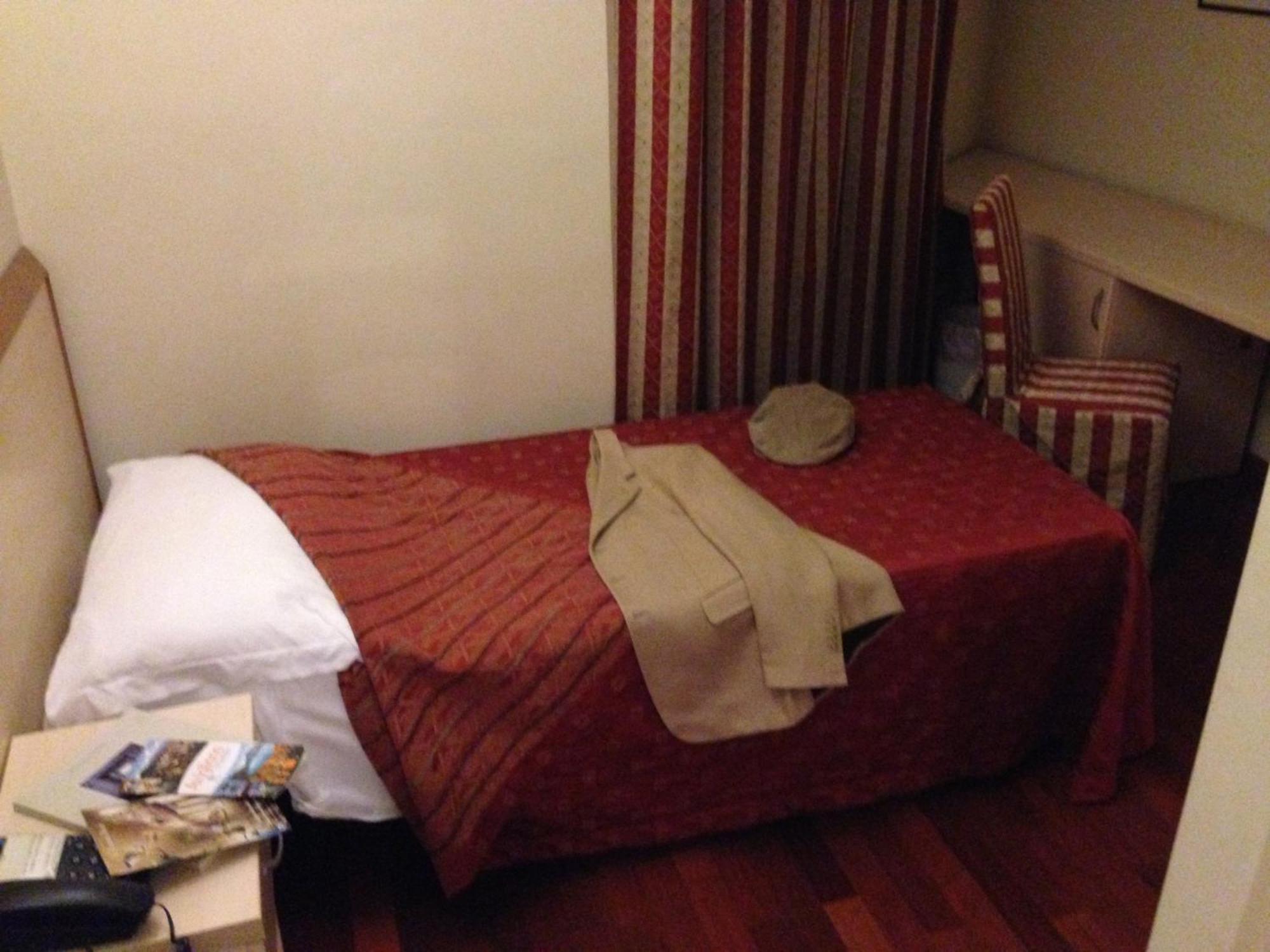 Caprice Hotel Avigliana Room photo